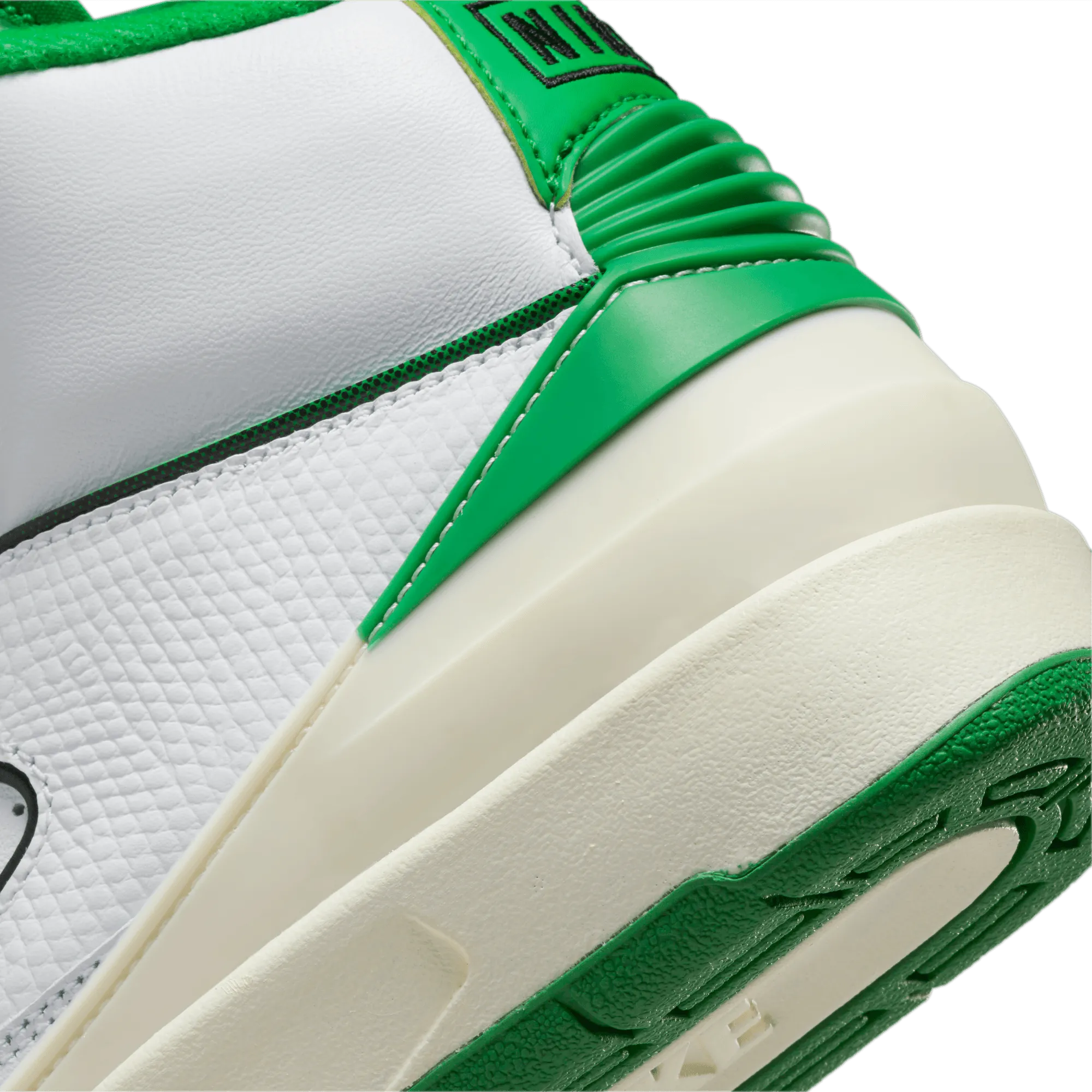 AIR JORDAN 2 RETRO GS - WHITE/LUCKY GREEN-SAIL-LT STEEL GREY