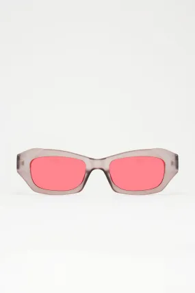 Never Tamed Sunglasses - Black/Red