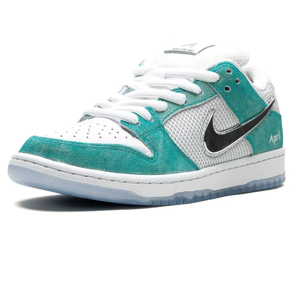 Nike SB Dunk Low "April Skateboards"