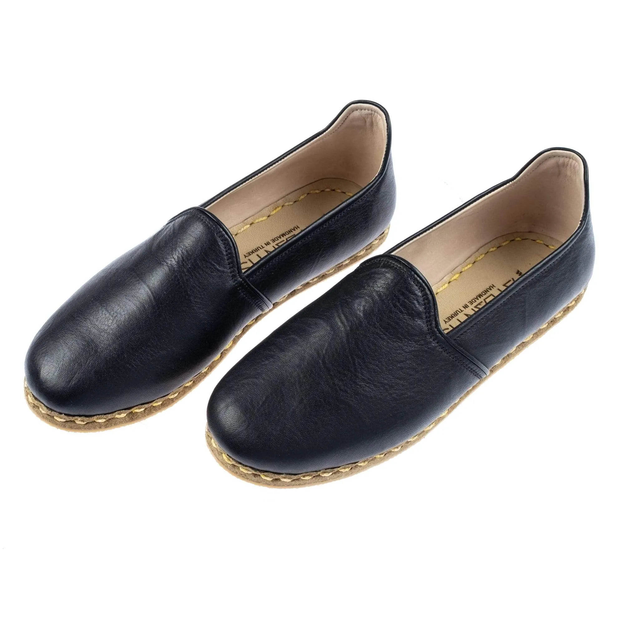 Women's Wrinkled Black Slip On Shoes